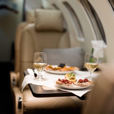 Spezialdinner in Privatjets von Euro Flight - Menü auf Anfrage